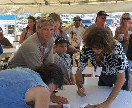 Meeting with the crowd 1